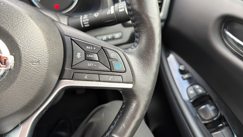 Nissan LEAF 160kW e+ Tekna 62kWh 5dr Auto Electric Hatchback